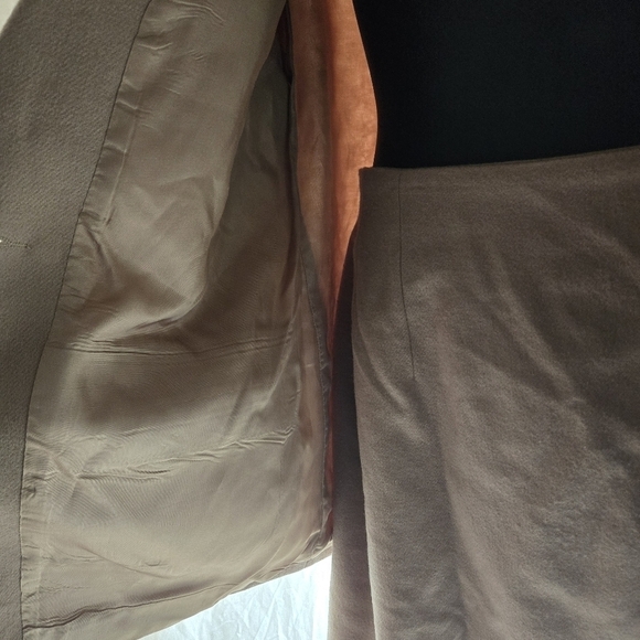 Vintage Wool Suit - Picture 6 of 10